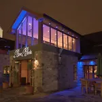 Hotel Court Yard