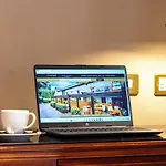 Hotell Court Yard