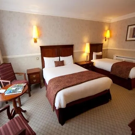 Court Yard 4* Leixlip