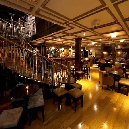 Ξενοδοχείο Court Yard Leixlip