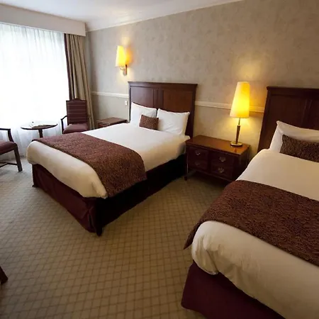 Court Yard Ξενοδοχείο 4*