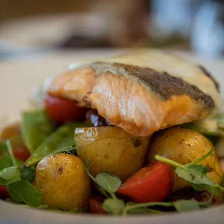 Ξενοδοχείο Court Yard 4*