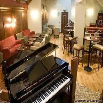 Hotel Court Yard