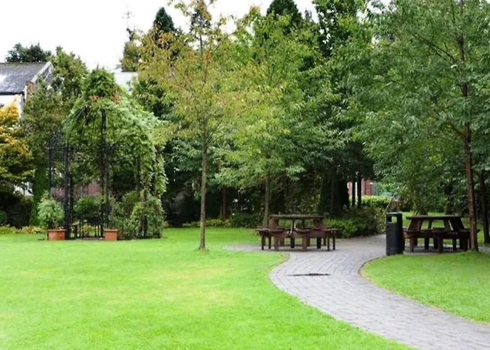 Szálloda Court Yard 4*