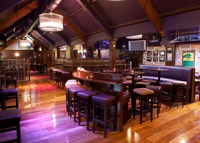 Court Yard Szálloda