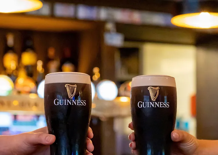 Court Yard Szálloda 4*